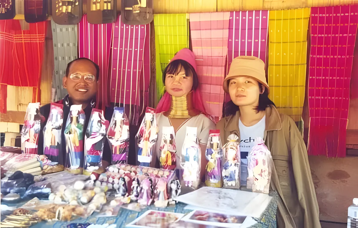 Ban Nam Phiang Din