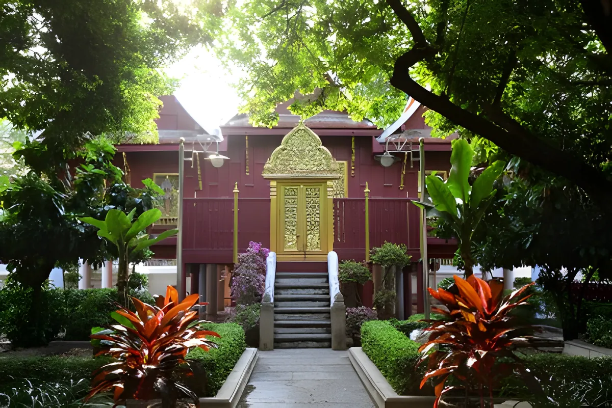 Bang Khun Thian District Museum