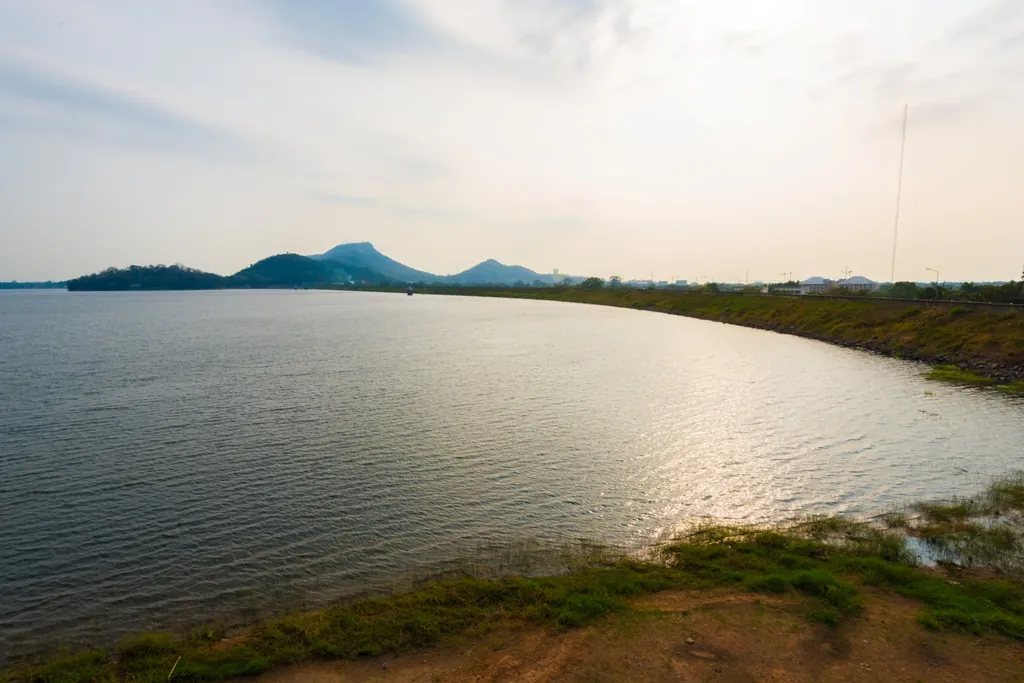 Bang Phra reservoir — photo 2