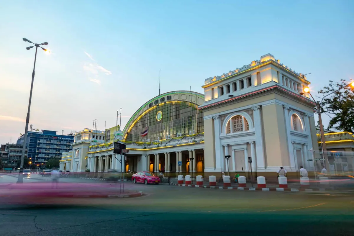 Bangkok Railway Station (Hua Lamphong)