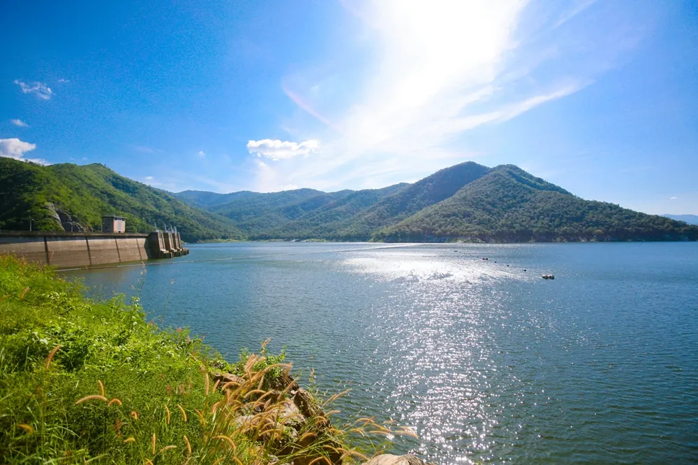 Bhumibol Dam (Yanhi Dam) — photo 2