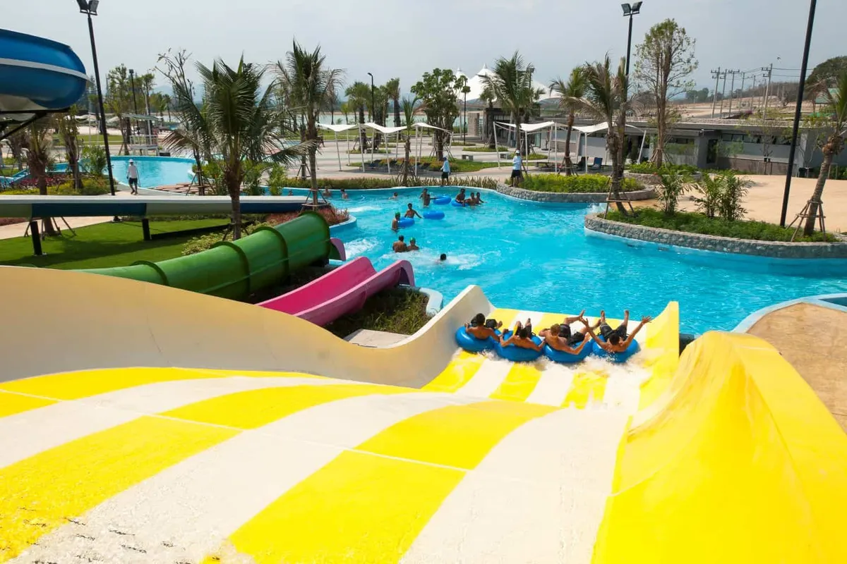 Black Mountain Water Park