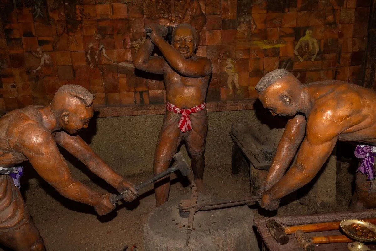 Bo Lek Nam Phi Museum