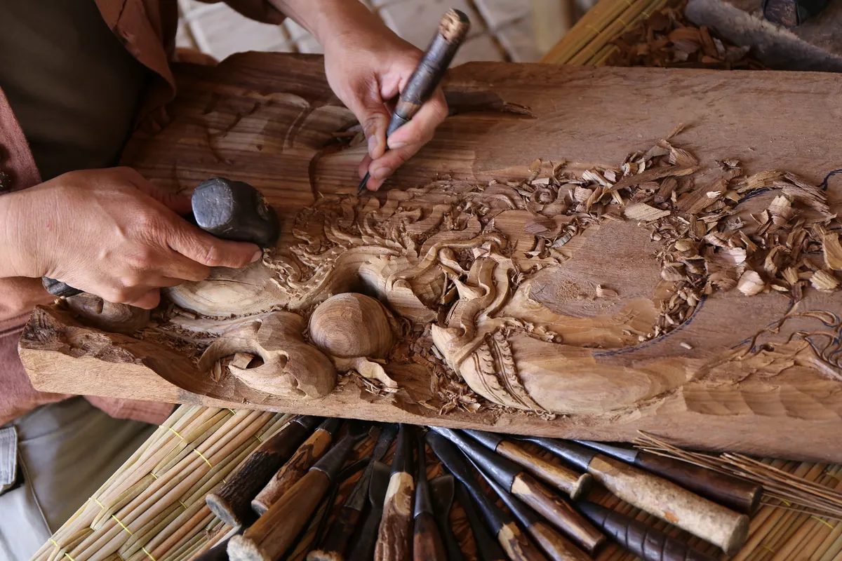 Carving Village in Mae Tha District