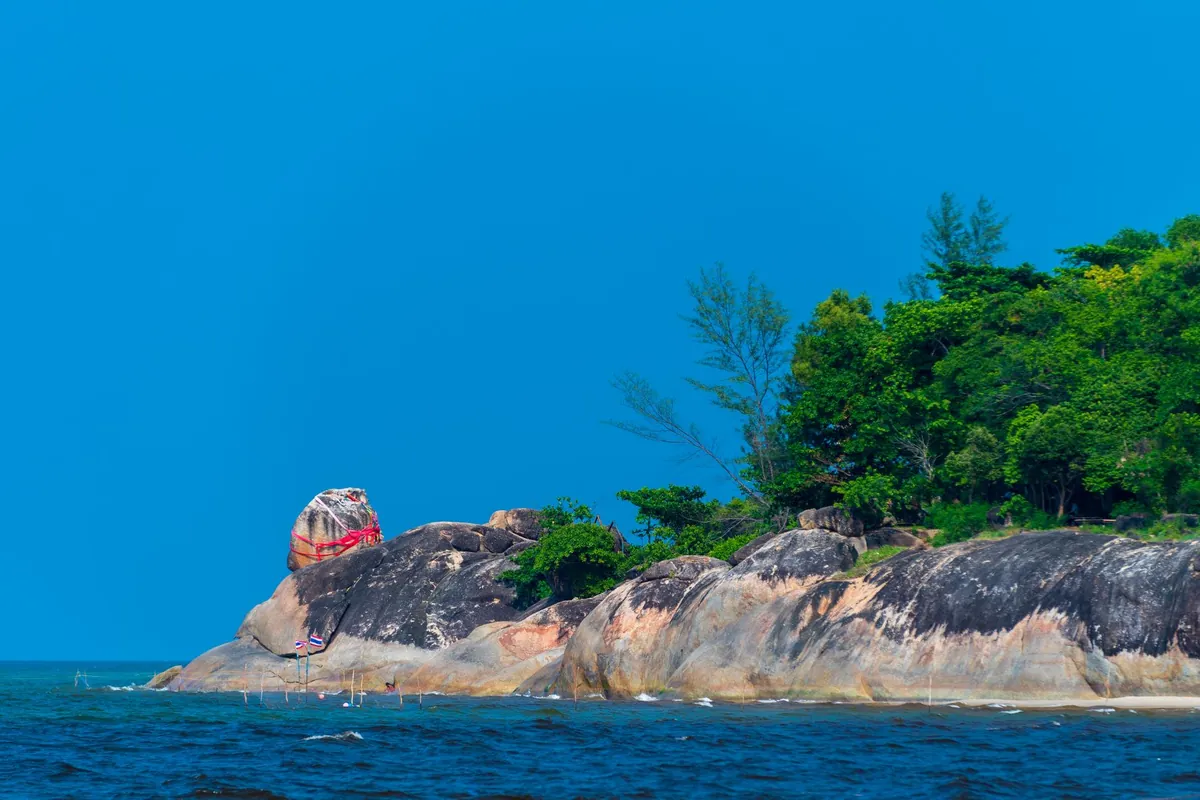 Chalatat Beach — photo 2