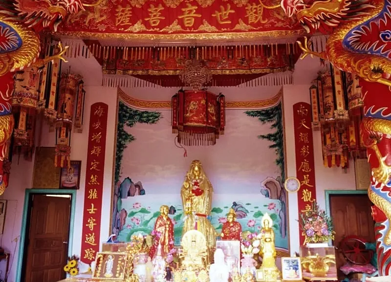 Chao Mae KuanIm Shrine