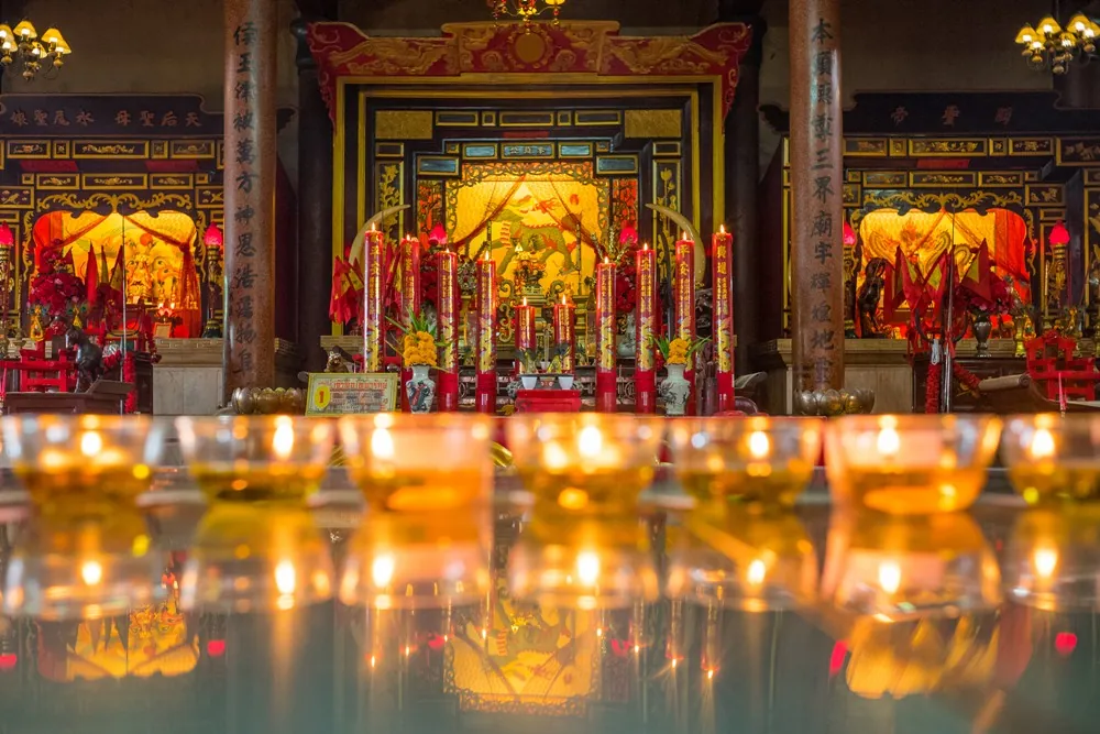 Chao Pho Thepharak-Chao Mae Thapthim Shrine — photo 2