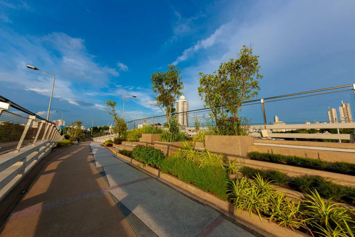 Chao Phraya Sky Park