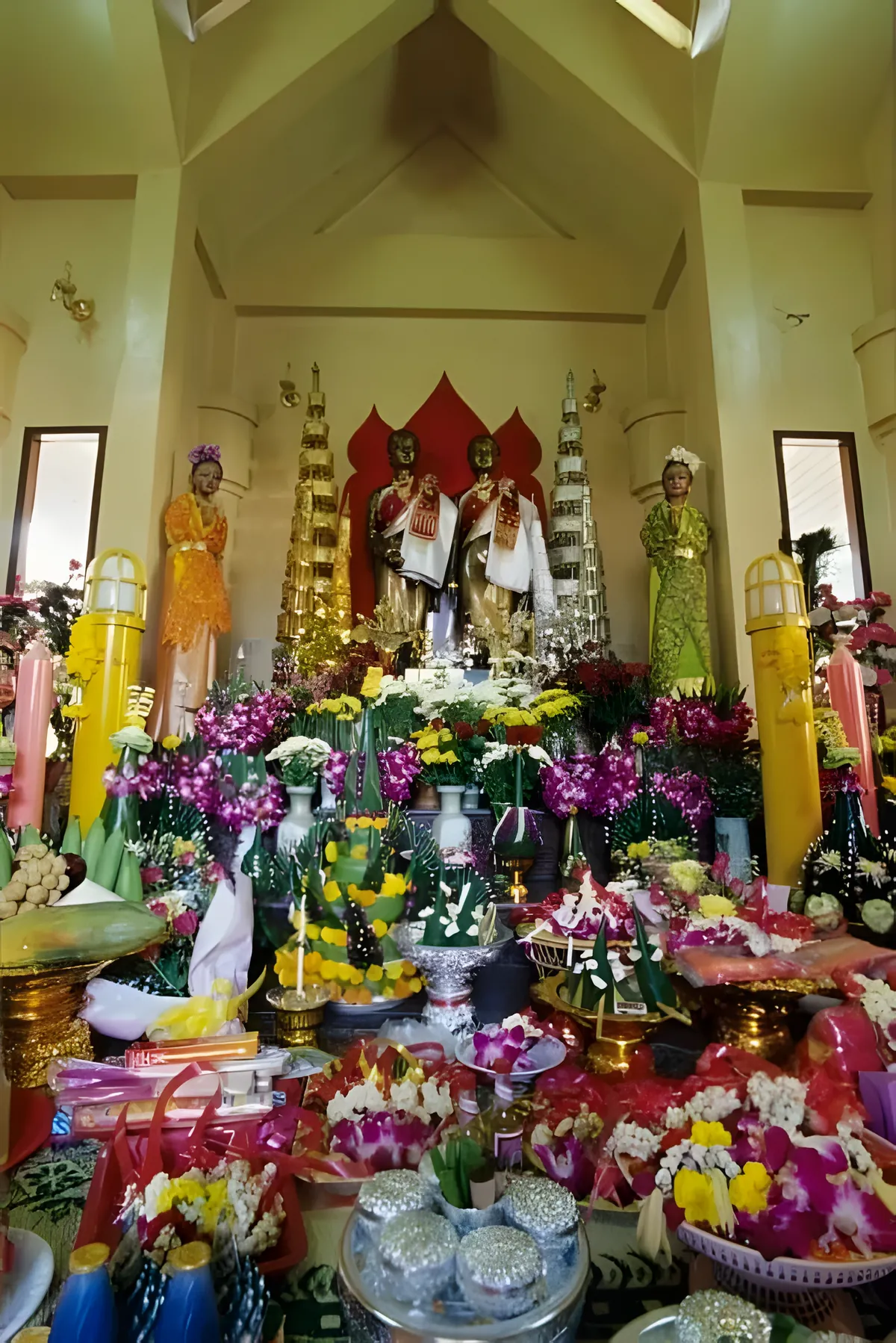 Chaomae Song Nang Phi Nong Shrine