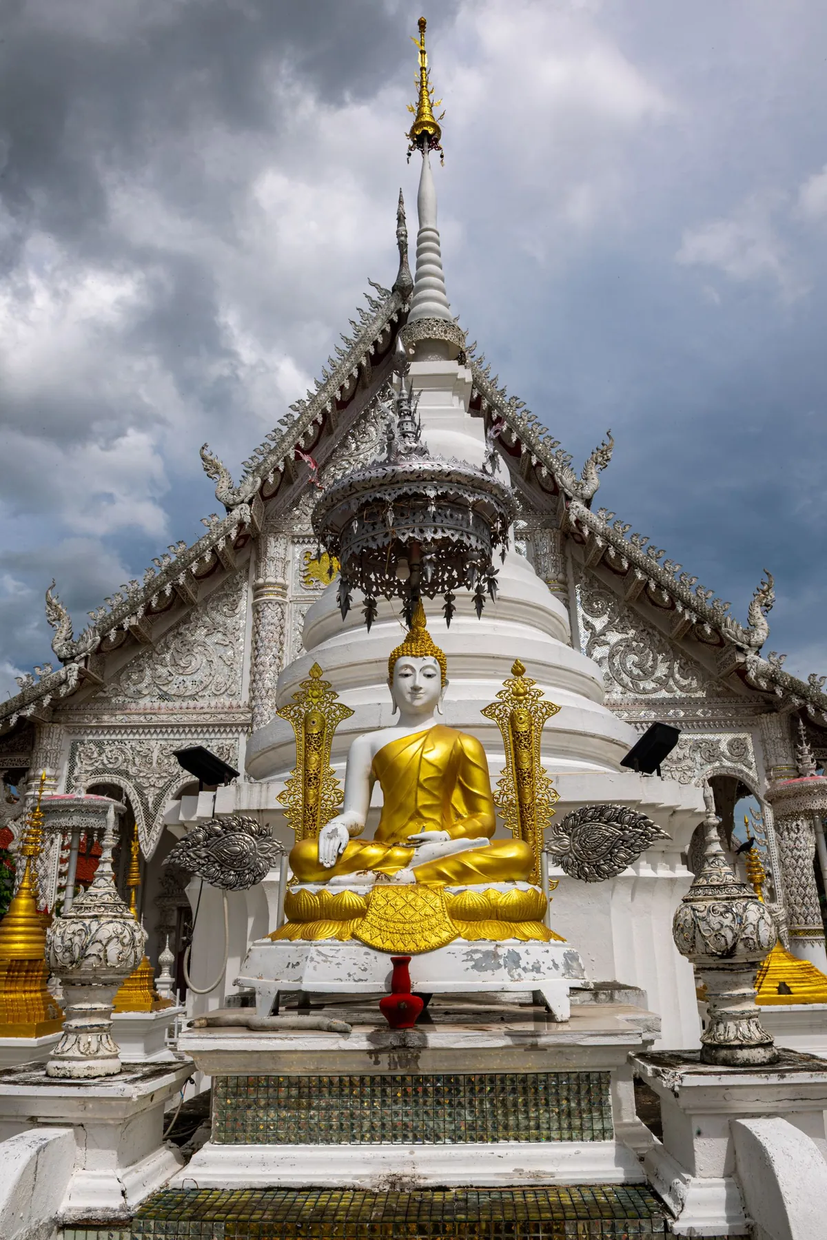 Wat Chiang Rai
