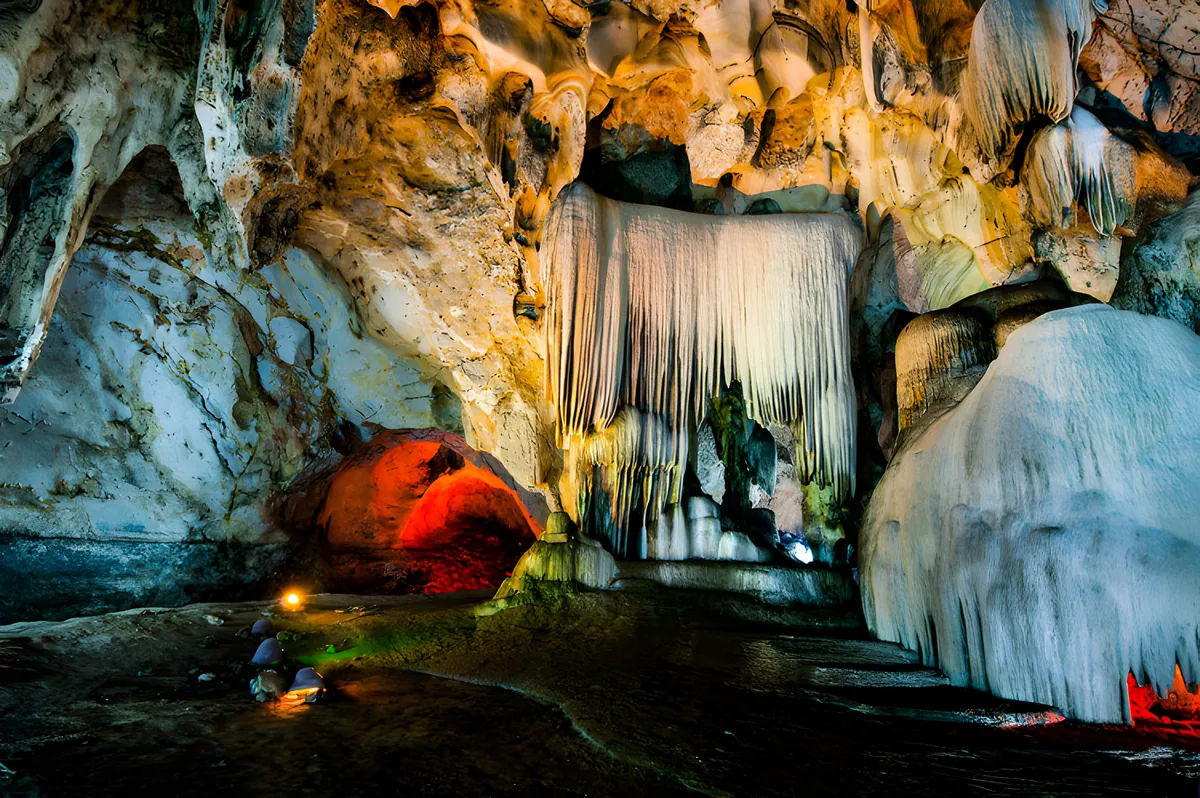 Chom Phon Cave