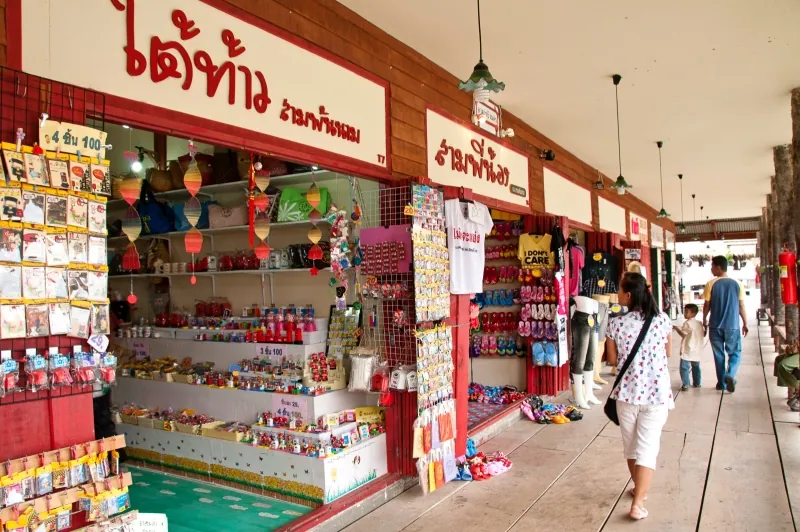 Hua Hin Sam Phan Nam Floating Market — photo 3