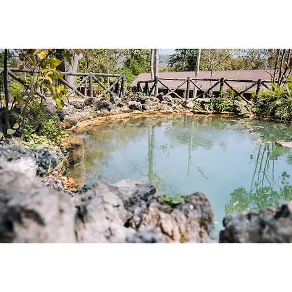 Huoy Nam Nug hot spring