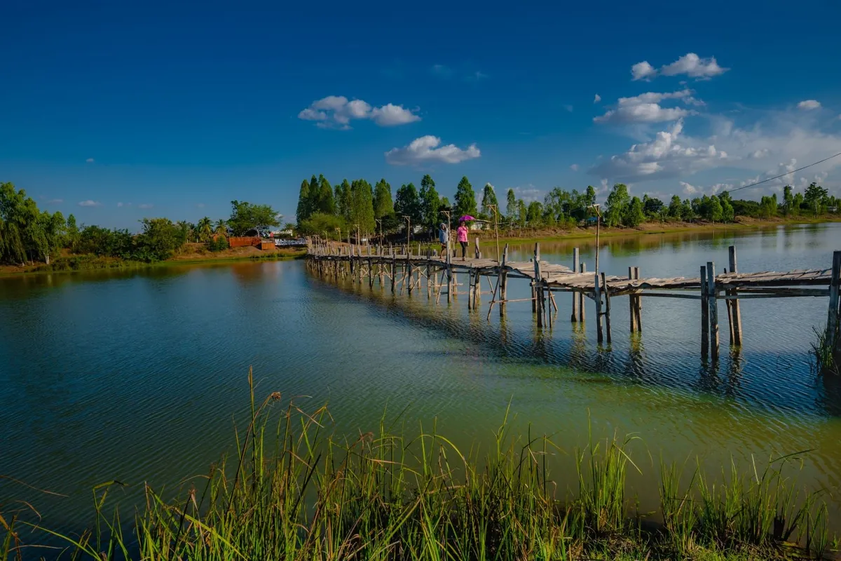 Kae Dam Wooden Bridge — photo 2