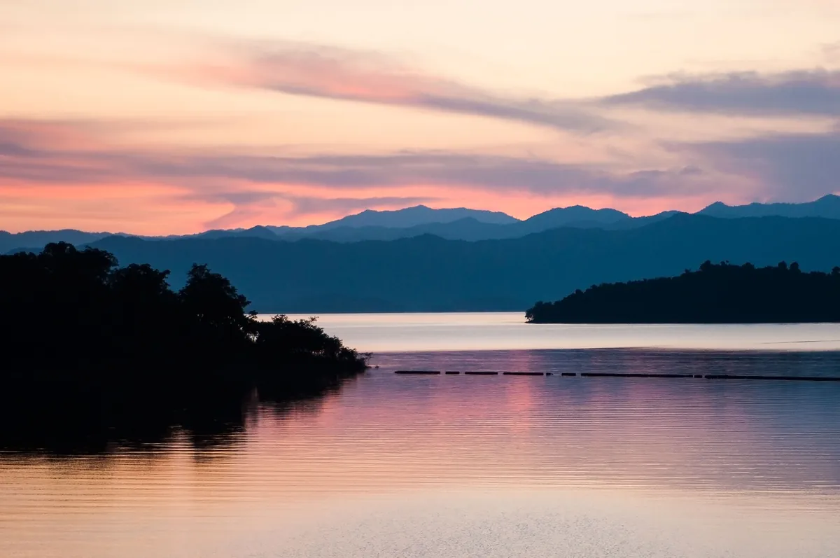Kaeng Krachan Dam — photo 2
