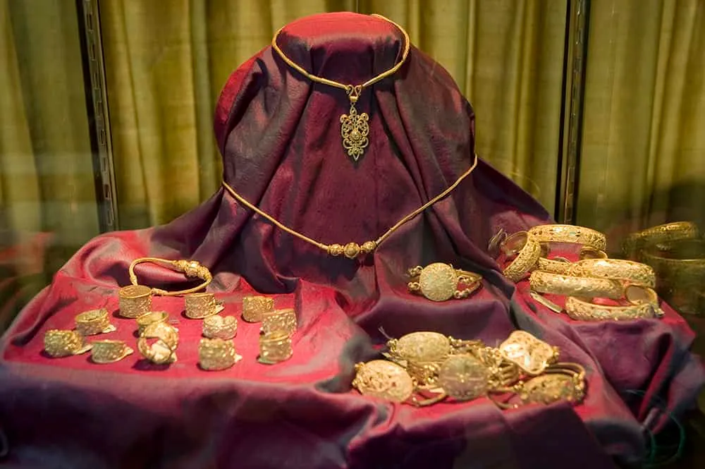 Kanchanapisek Non-formal Education Centre (Royal Academy)