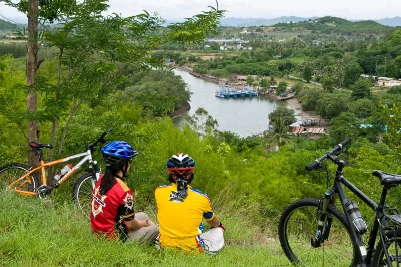 Khao Chao Mae Thapthim Thong
