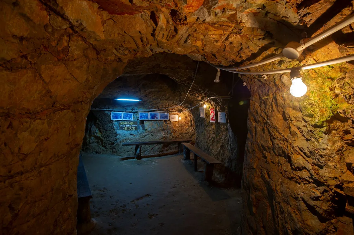 Khao Nam Khang Historic Tunnel — photo 2