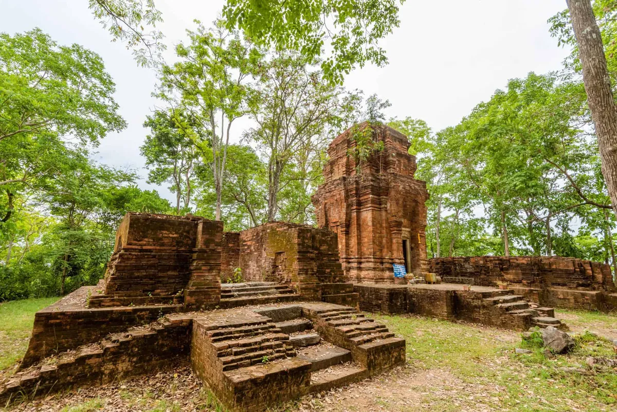 Khao Noi Si Chompu Castle