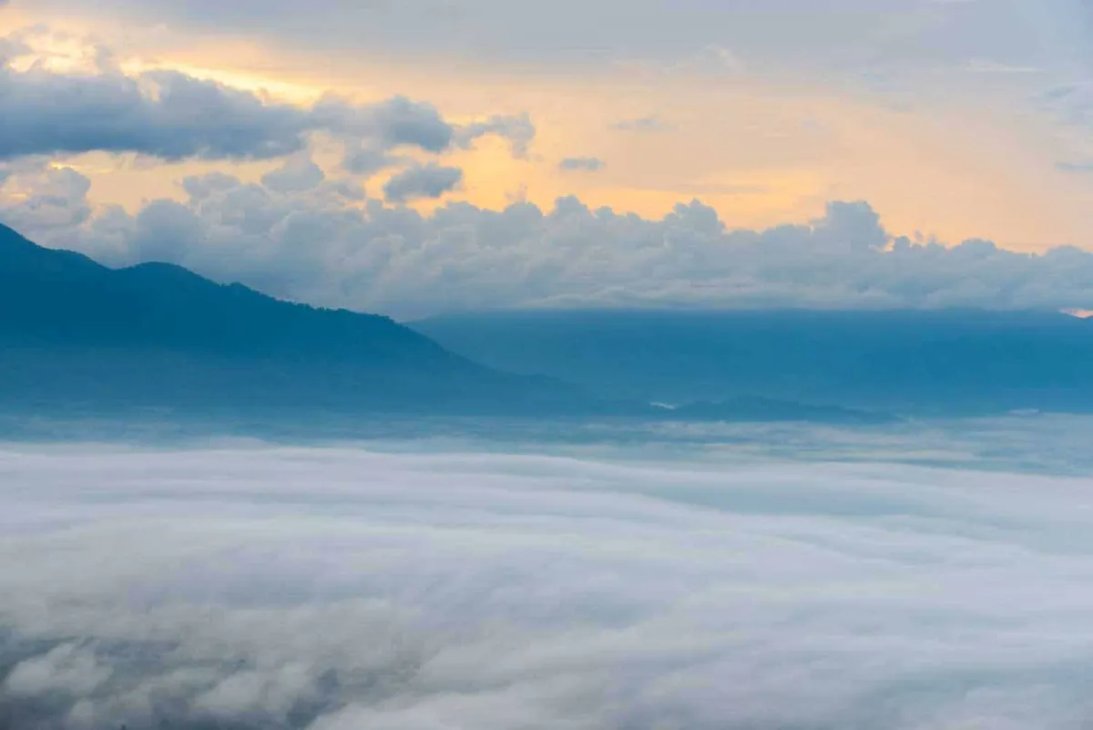 Khao Sun Sea of Mist