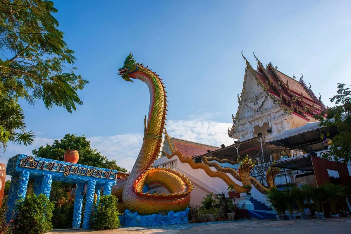 Khaosungjamfah Temple