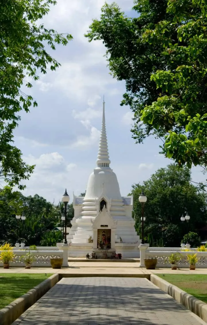King Taksin the Great Stupa Memorial