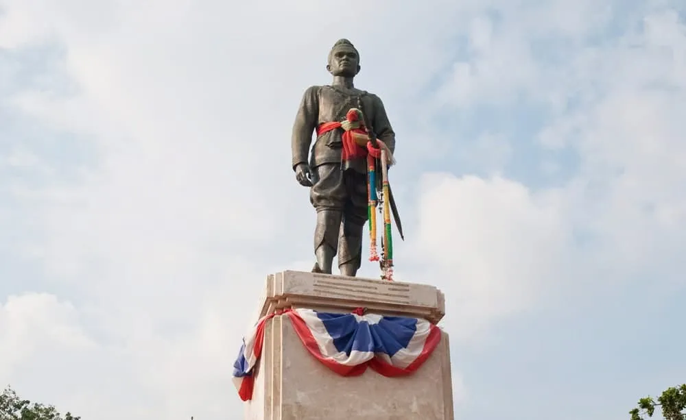 King U-Thong Monument