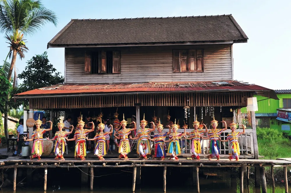 Klongdaen Floating Market — photo 3