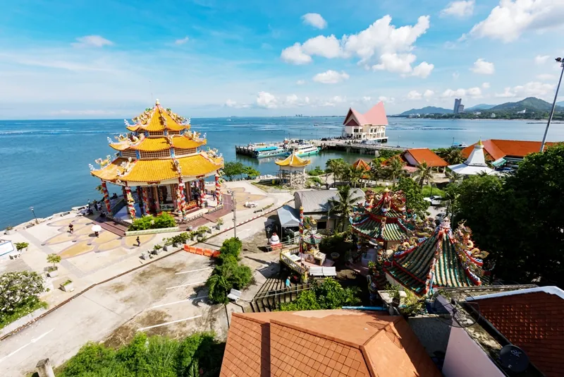 Koh Loi Si Racha — photo 2
