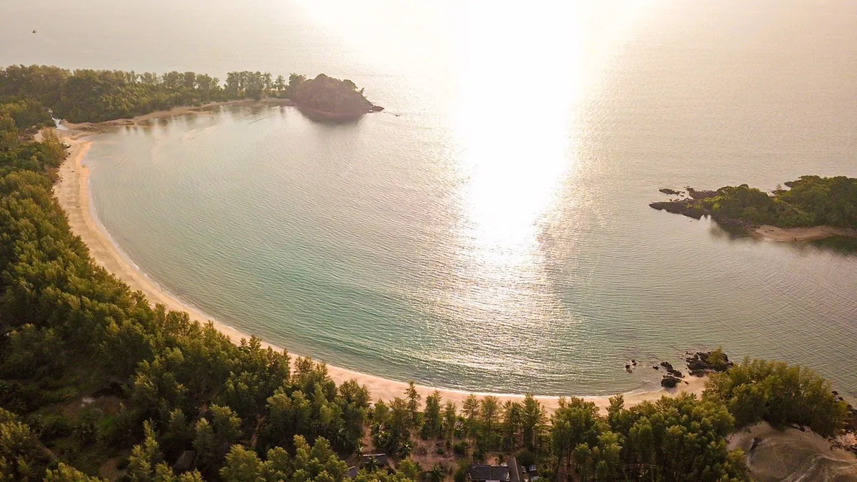 Koh Phra Thong — photo 3