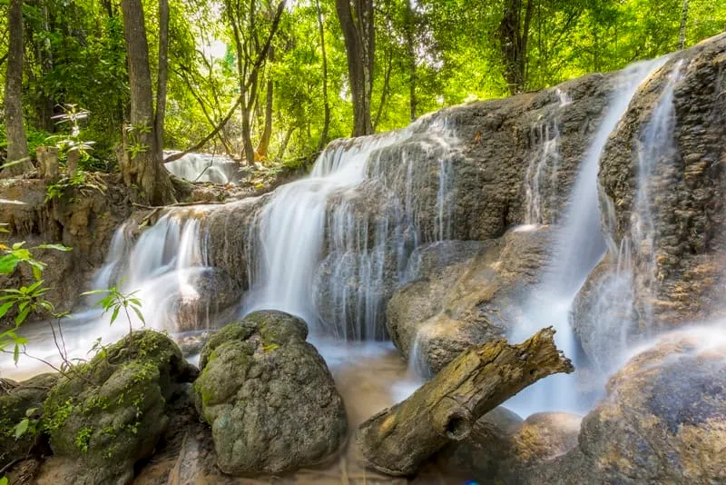 Krien Kravia Waterfall