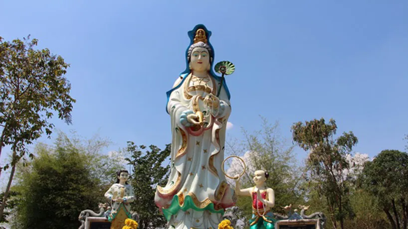 Kuan Yin Statue Wat Tung Samor
