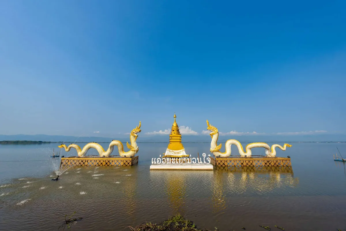 Kwan Phayao (Phayao Lake)