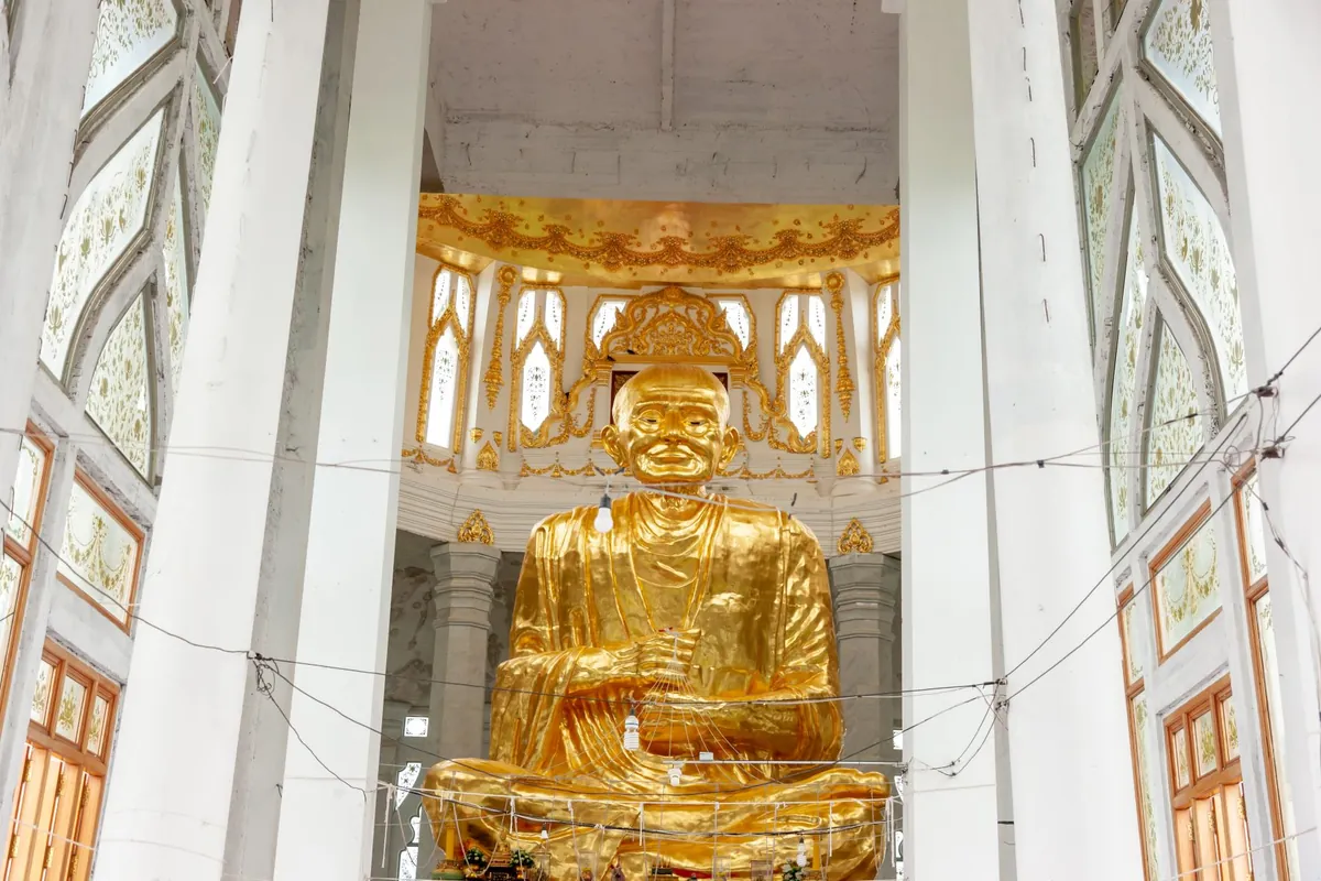 Lan Boon Mahavihara Park, Somdet Phra Phutthacharn (To Phromrangsi) — photo 2