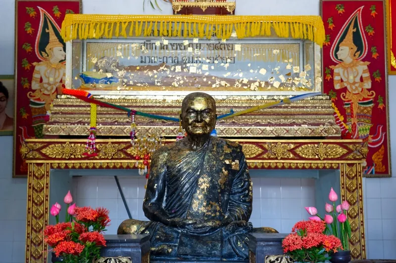 Luang Pho Daeng of Wat Choeng Khao — photo 2