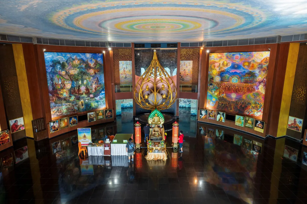 Luang Pho Koon Museum, Wat Ban Rai — photo 3