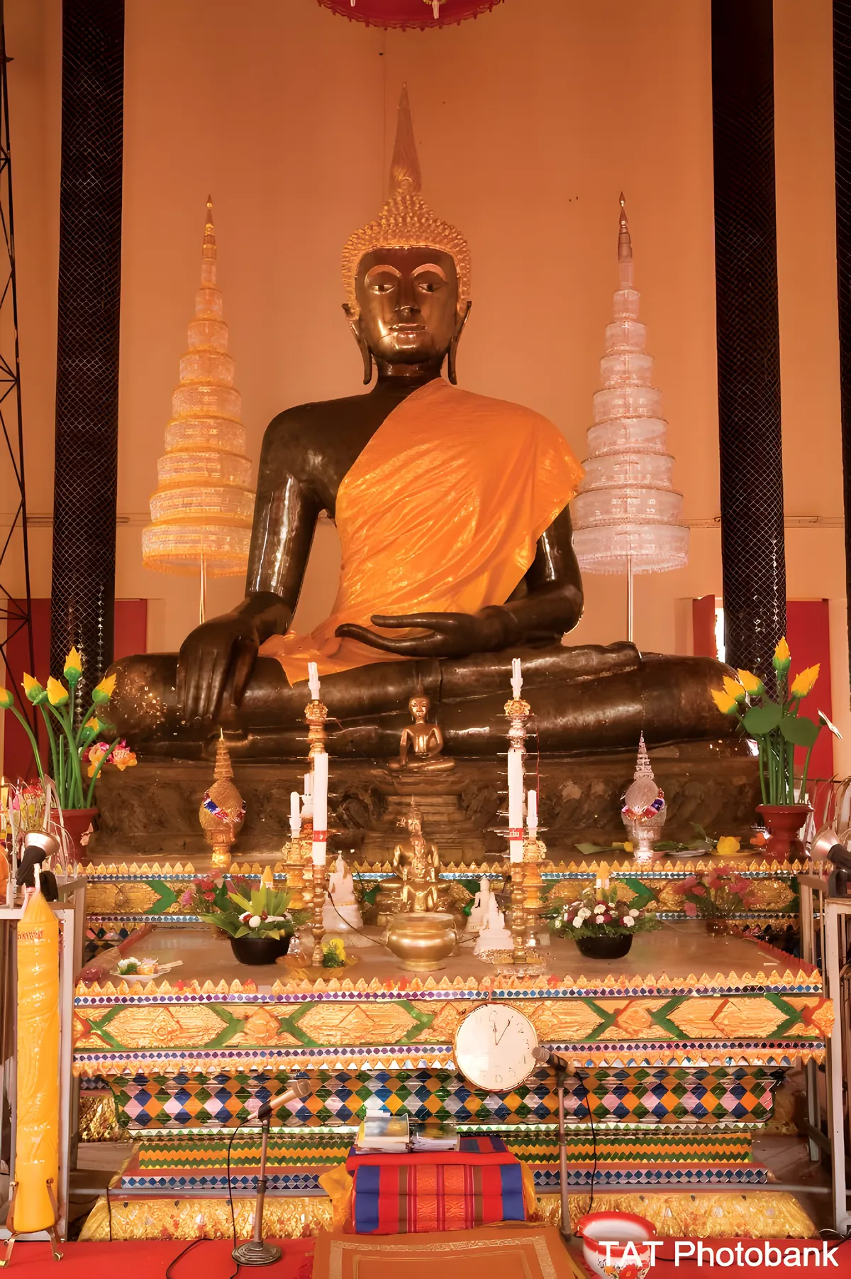 Luang Pho Phra Chao Ong Tue