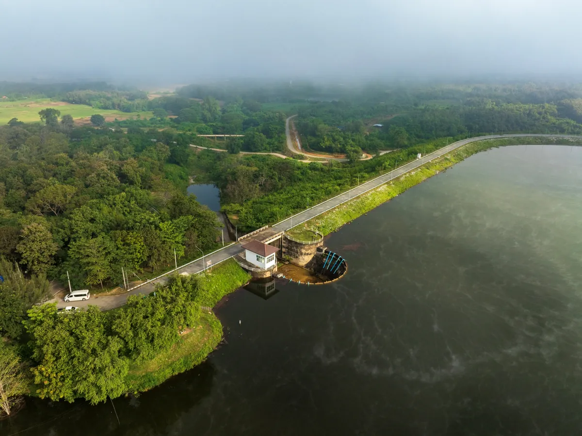 Mae Man Reservoir — photo 2