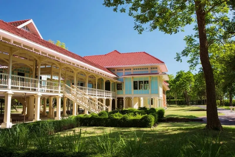 Maruekhathaiyawan Palace