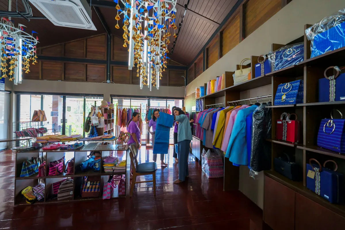 Na Muen Si Woven Cloth — photo 2