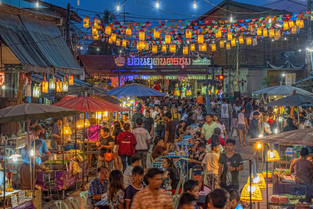 Nakhon Chum Old Town Market