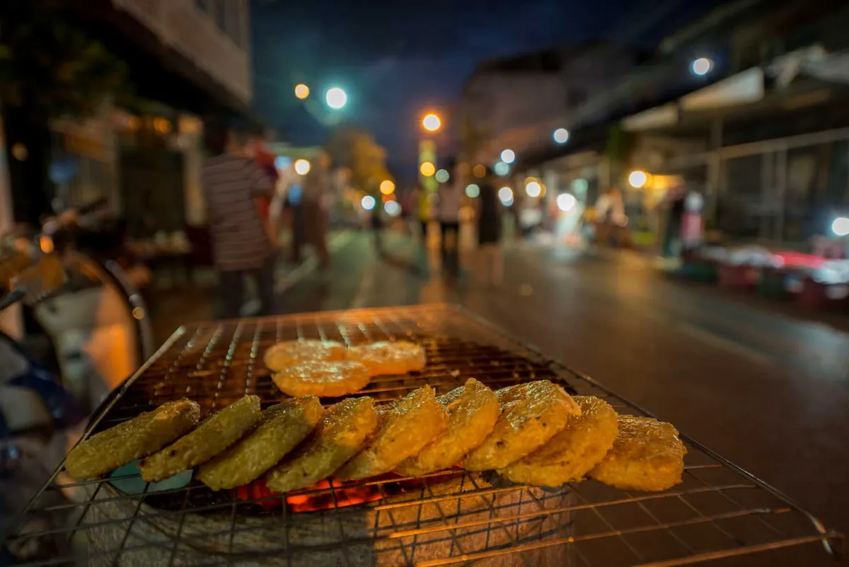 Nakhon Phanom Walking Street — photo 3