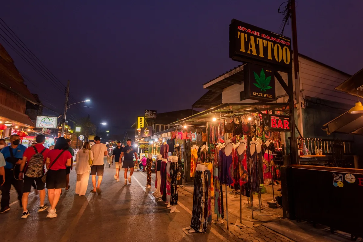 Pai Walking Street — photo 4