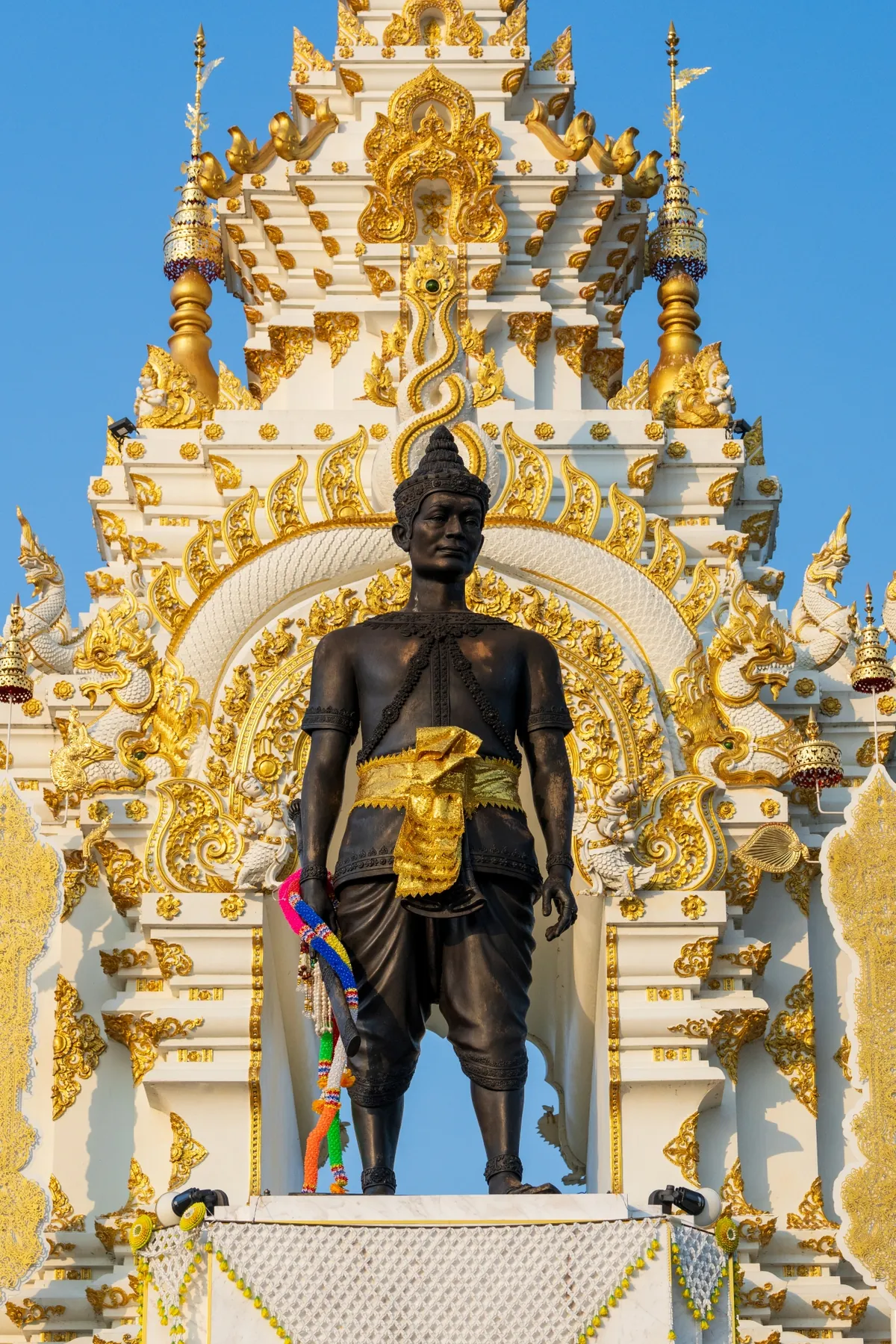 Pho Khun Ngam Mueang Monument — photo 5