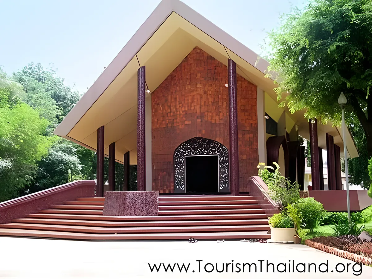 Phra Archan Man Phurithatto Museum