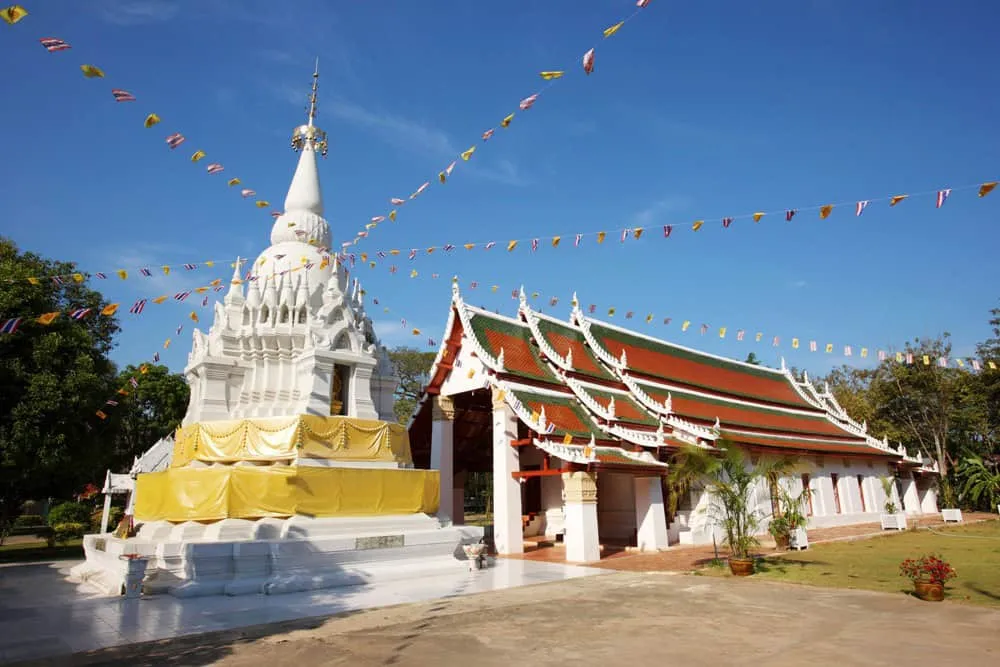 Phra Borommathat Wora Wihan Temple