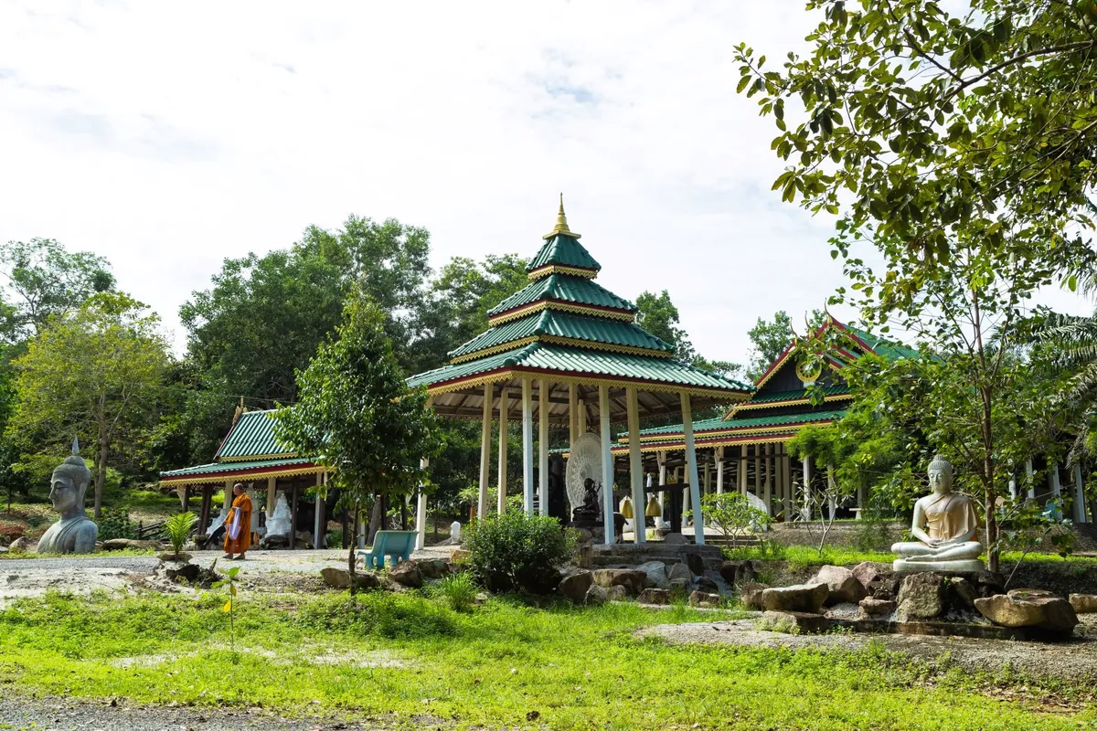 Phra Phutthathaksin Ming Mongkhon (Khao Kong Buddhist Park) — photo 3