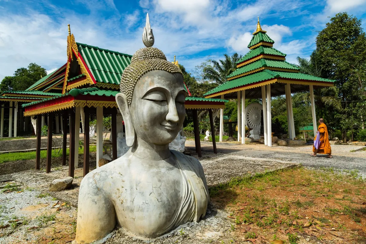 Phra Phutthathaksin Ming Mongkhon (Khao Kong Buddhist Park) — photo 2