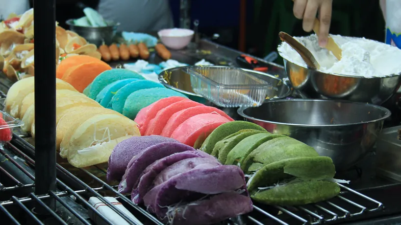 Phra Prathom Chedi Night Market — photo 3