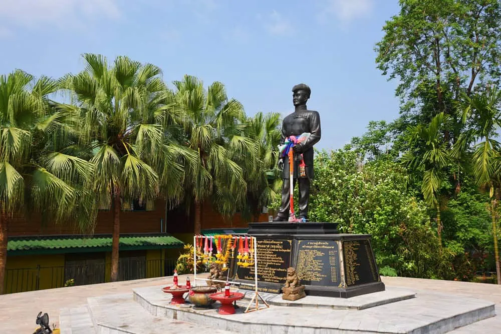 Phra Si Phanommat Memorial